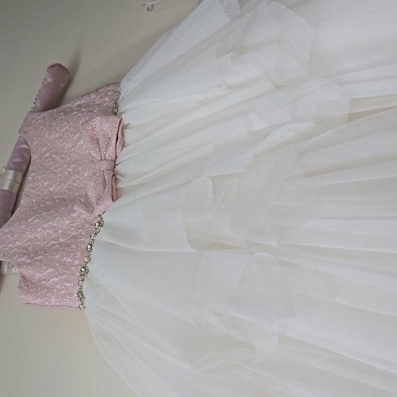 Princess  dress size 10 new without tag Is Good Gor 12 To - Picture 6 of 8